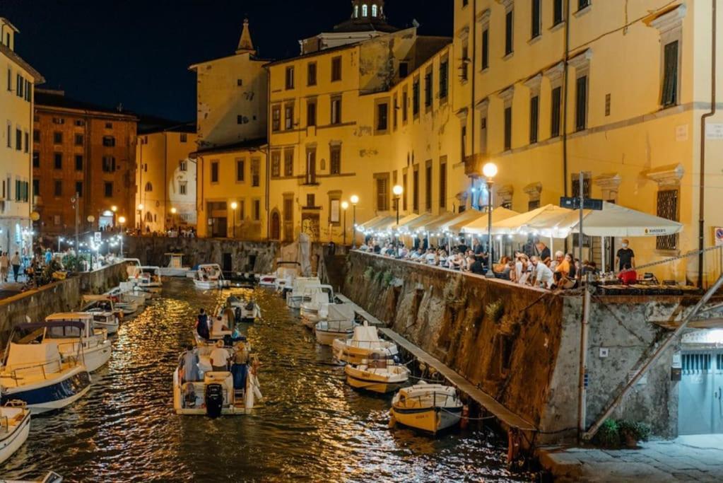Appartamento Il Porto Ливорно Экстерьер фото
